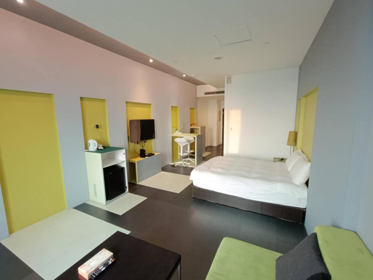 三条文旅 Apartment Каосюн Екстериор снимка