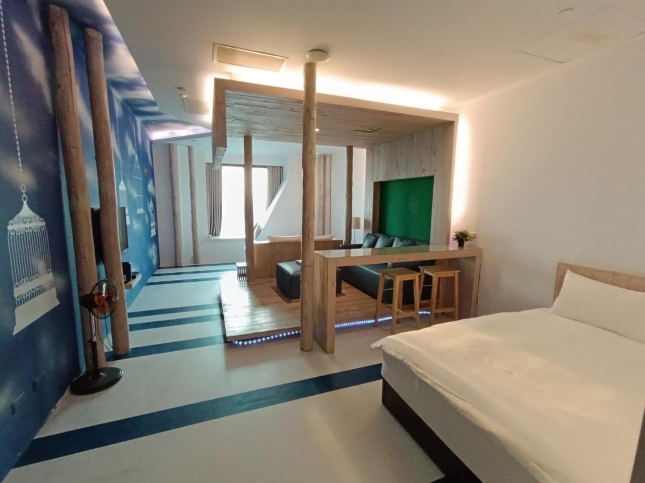 三条文旅 Apartment Каосюн Екстериор снимка