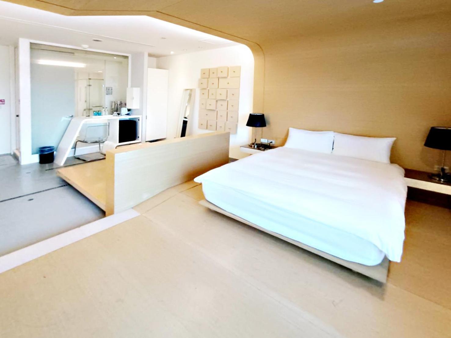 三条文旅 Apartment Каосюн Екстериор снимка