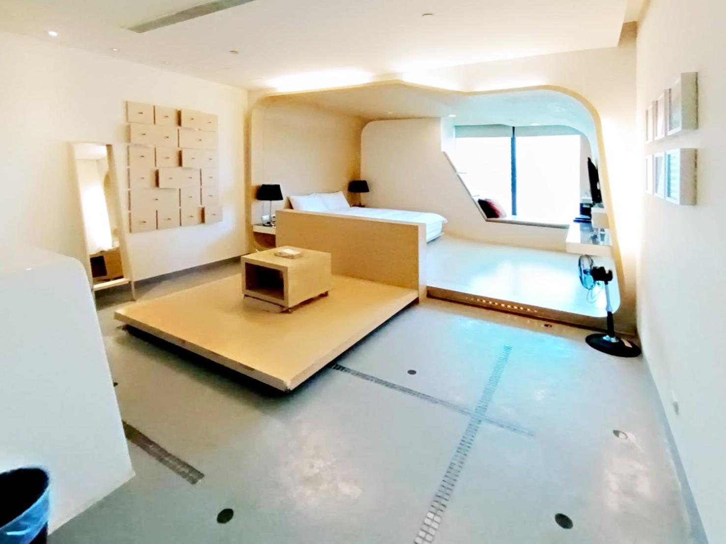 三条文旅 Apartment Каосюн Екстериор снимка